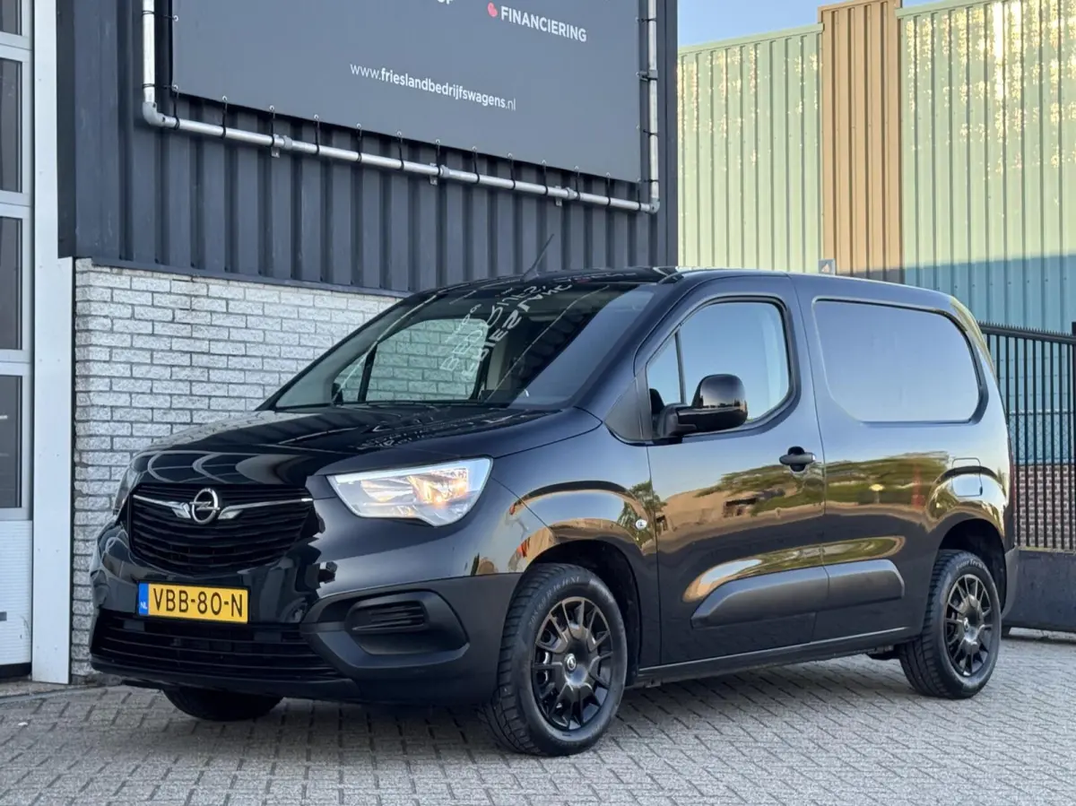 1.6D Edition Trekhaak/Carplay/Navi/Cruise/DAB/Parkeersensoren
