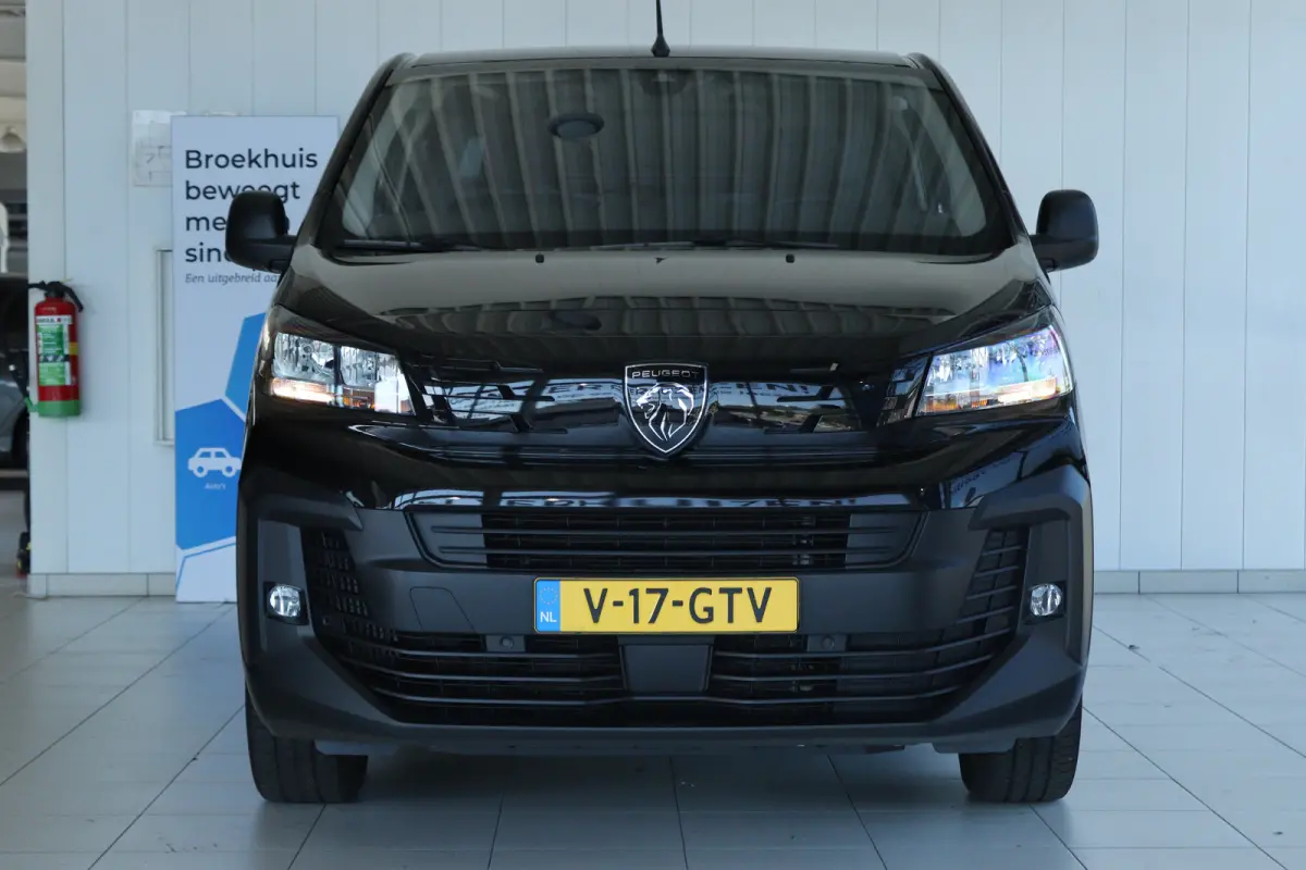 2.0 BlueHDi 145 S&S L2 | Cruise Control | Betimmering | Camera | Carplay | Climate | Keyless | Dodehoekbewaking | Stuurverwarming | LMV
