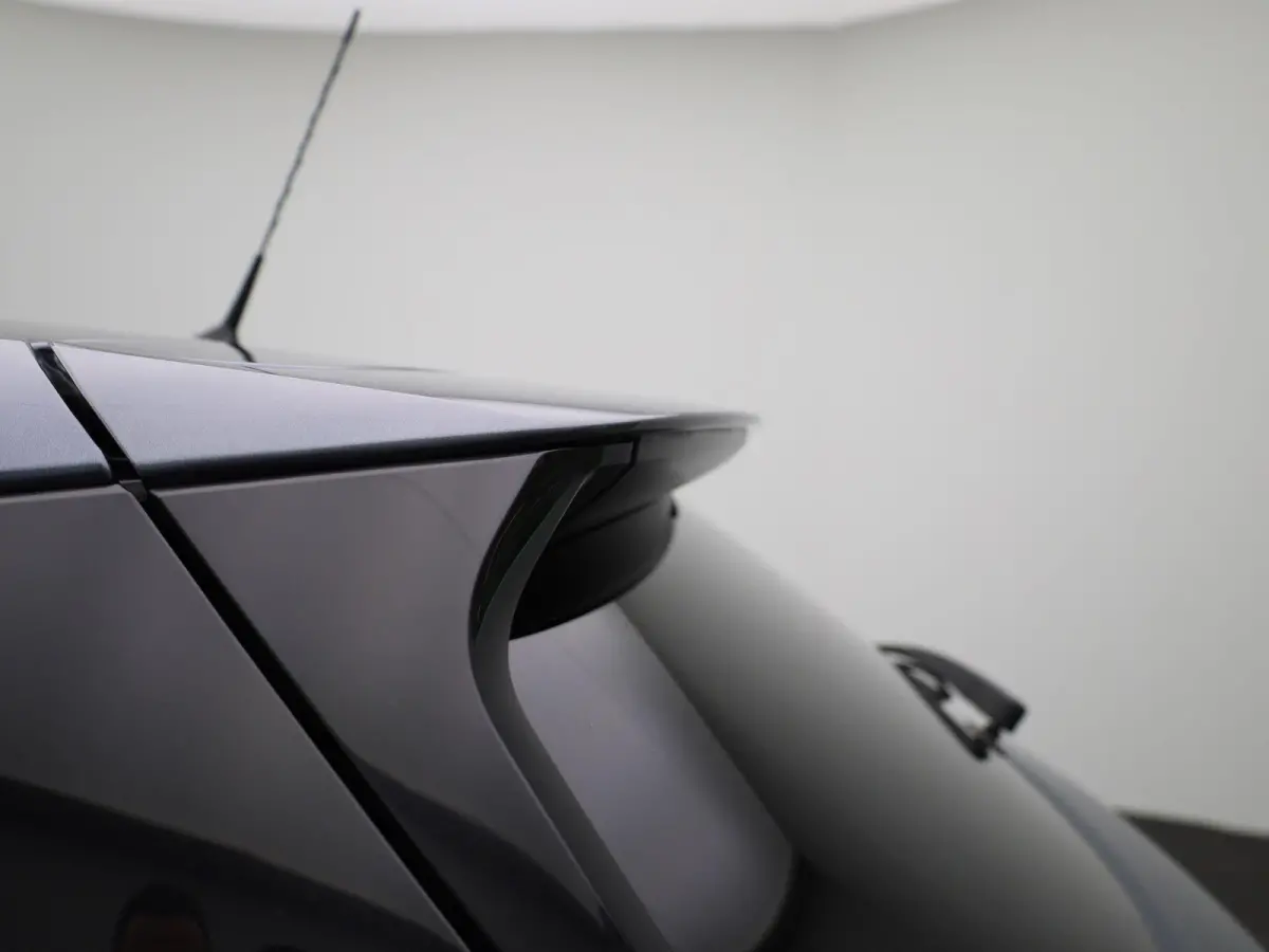 1.0 IG-T N-Design | APPLE CARPLAY | ANDROID AUTO | AIRCO | PARKEERSENSOREN ACHTER | NAVIGATIE | CRUISE CONTROL | GETINTE RUITEN ACHTER | LICHTMETALEN VELGEN | LED DAGRIJVERLICHTING |