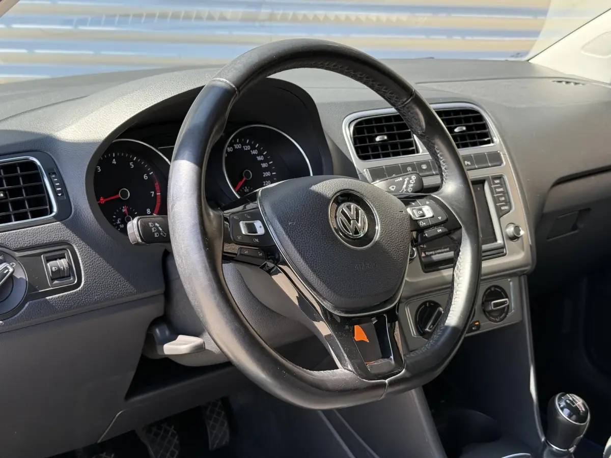 1.0 BlueMotion Edition 1e Eigenaar|Navi|Airco|Carplay|Dealer Onderhouden|Elek Ramen|LM Velgen|PDC V+A|N.A.P.|APK tot 05-2027