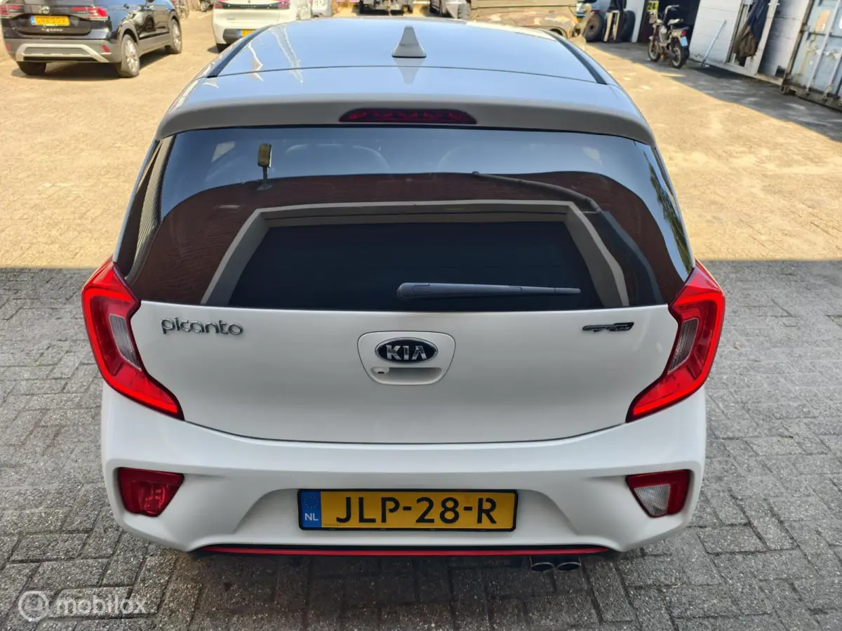 1.0 GT-Line apple CarPlay, climate, lage km