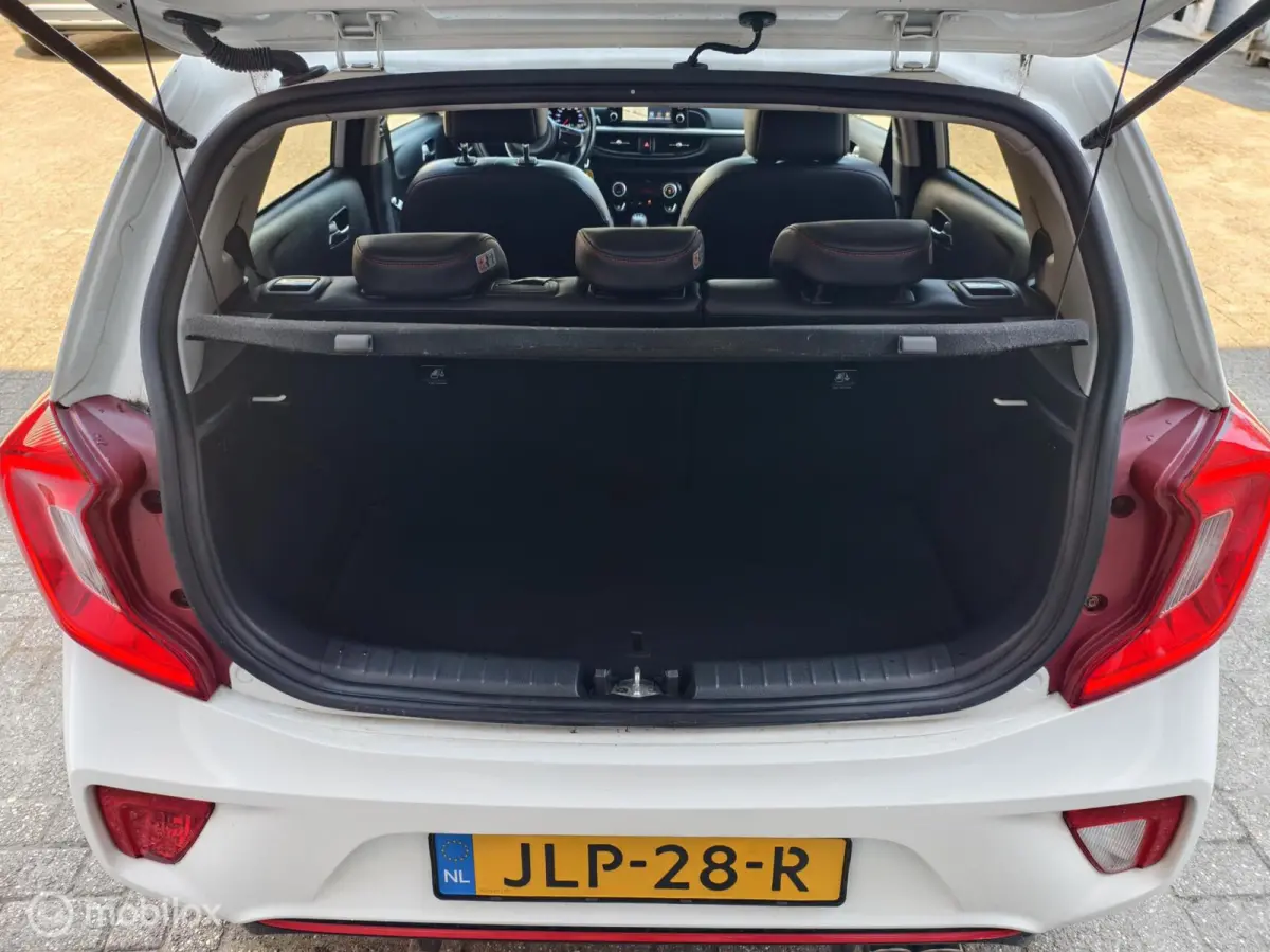 1.0 GT-Line apple CarPlay, climate, lage km