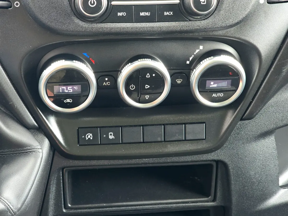 35S14V 352L H2 - Euro 6 - 140 Pk - Dubbel Lucht - Airco - Cruise Control