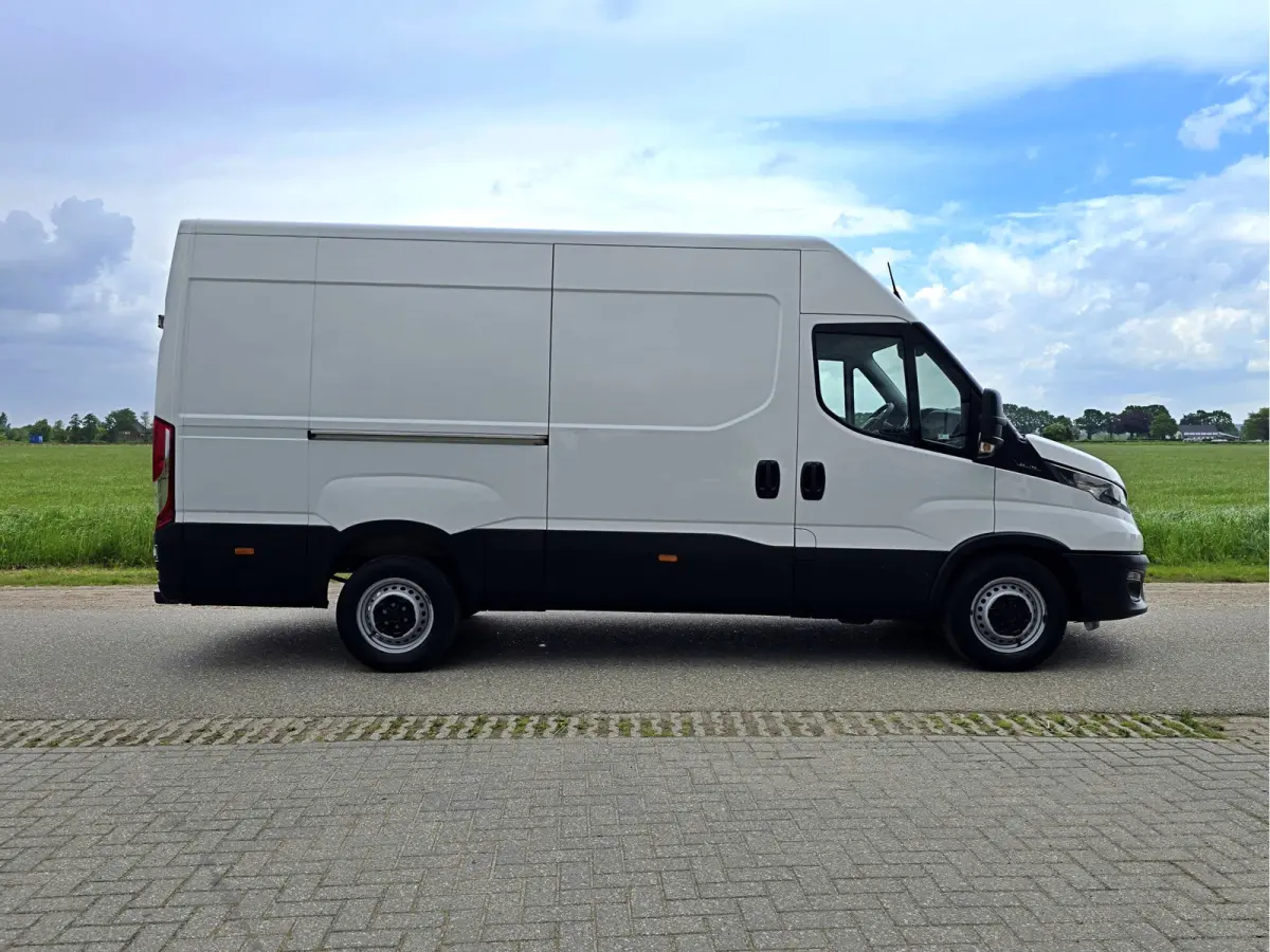 35S14V 352L H2 - Euro 6 - 140 Pk - Dubbel Lucht - Airco - Cruise Control