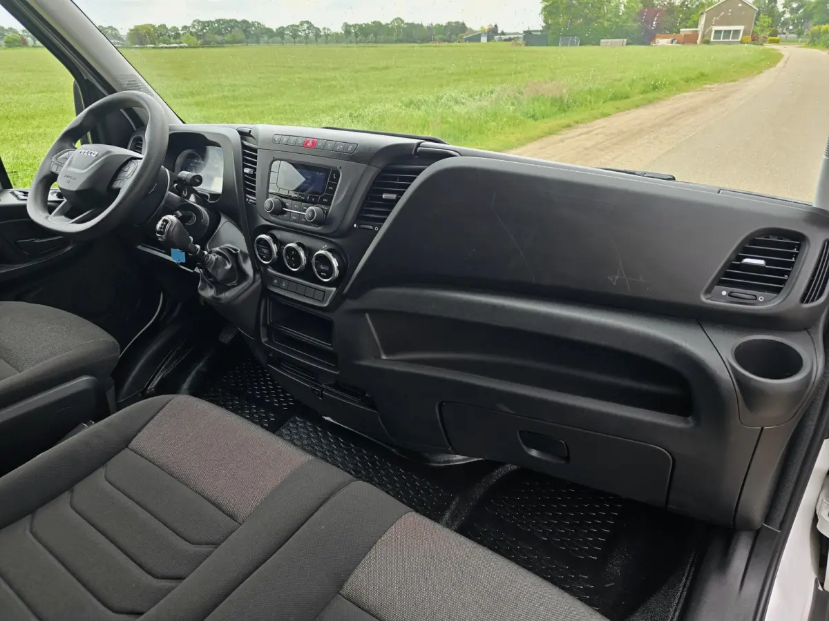 35S14V 352L H2 - Euro 6 - 140 Pk - Dubbel Lucht - Airco - Cruise Control