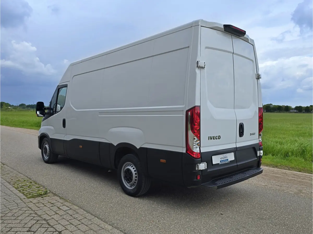 35S14V 352L H2 - Euro 6 - 140 Pk - Dubbel Lucht - Airco - Cruise Control