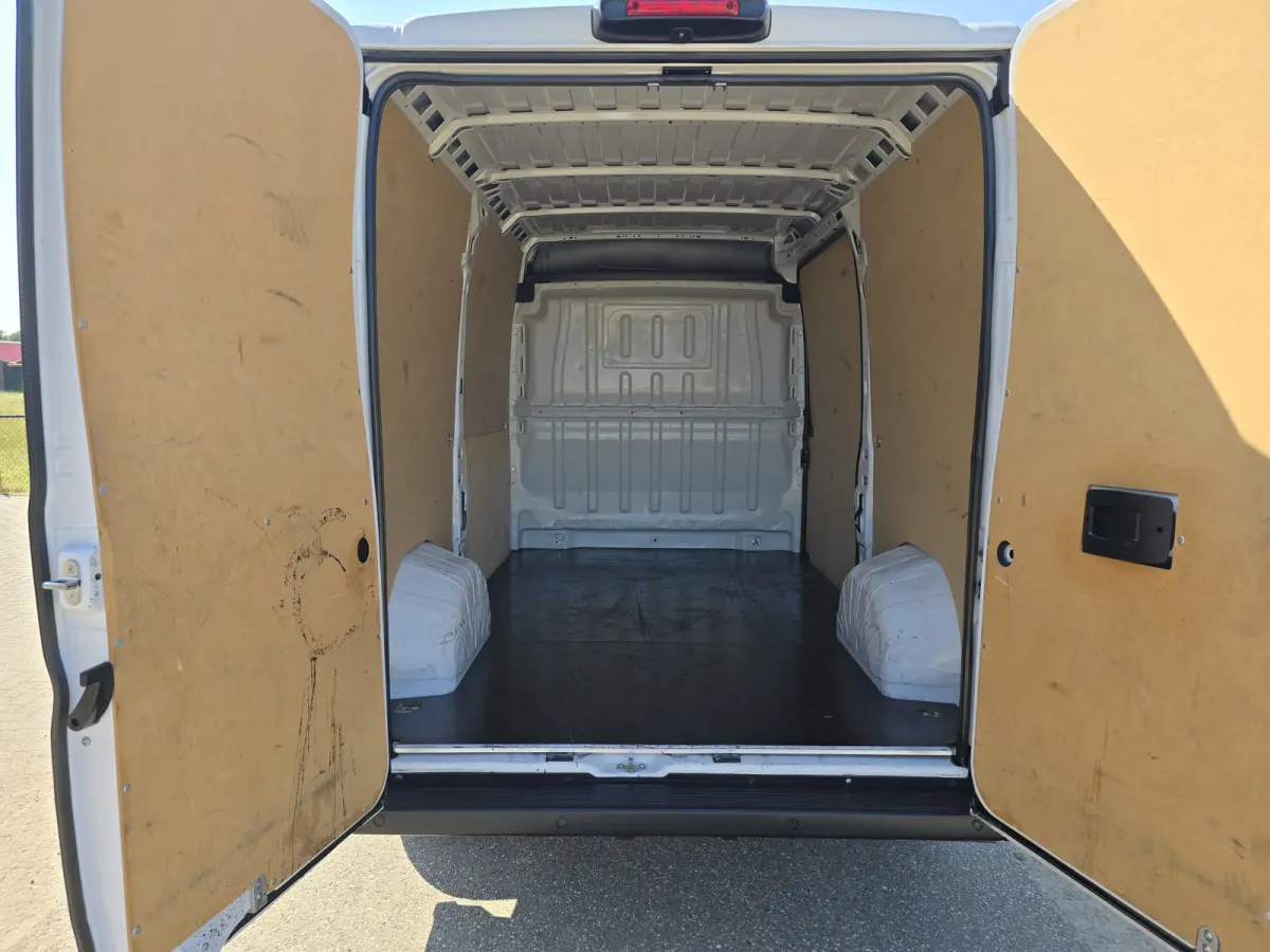 2.2 MultiJet 140 S&S L2H2 3.5t - 140 Pk - Euro 6 - Groot Scherm - Navi - ParkeerCamera - Airco - Cruise Control