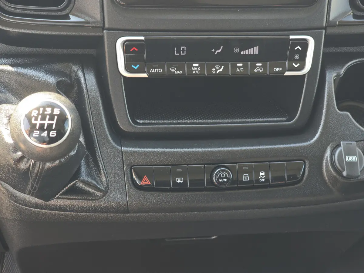 2.2 MultiJet 140 S&S L2H2 3.5t - 140 Pk - Euro 6 - Groot Scherm - Navi - ParkeerCamera - Airco - Cruise Control
