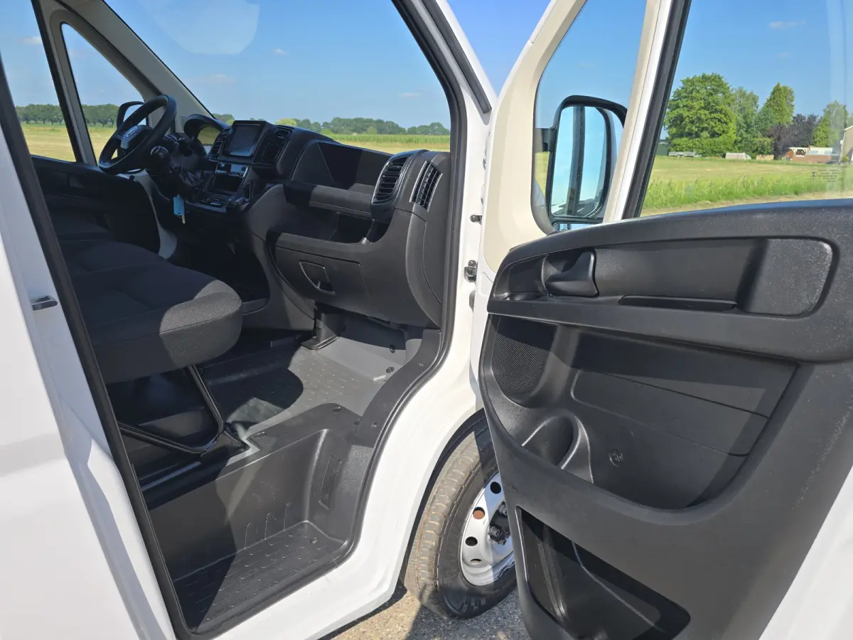 2.2 MultiJet 140 S&S L2H2 3.5t - 140 Pk - Euro 6 - Groot Scherm - Navi - ParkeerCamera - Airco - Cruise Control