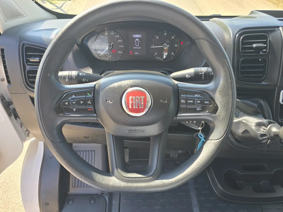 2.2 MultiJet 140 S&S L2H2 3.5t - 140 Pk - Euro 6 - Groot Scherm - Navi - ParkeerCamera - Airco - Cruise Control