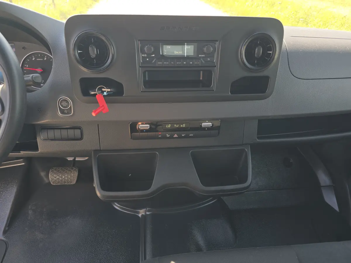 515 CDI Bakwagen + Laadklep - AUTOMAAT - Euro 6 - 150 Pk - Airco - Cruise Control