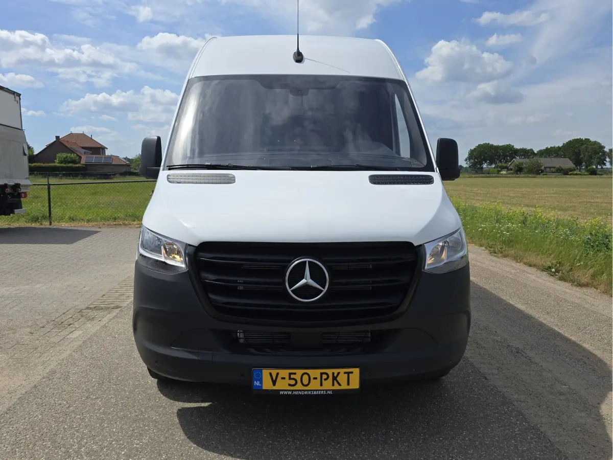 315 1.9 CDI L2 H2 RWD - 150 Pk - Euro 6 - AUTOMAAT - MBUX - ParkeerCamera -