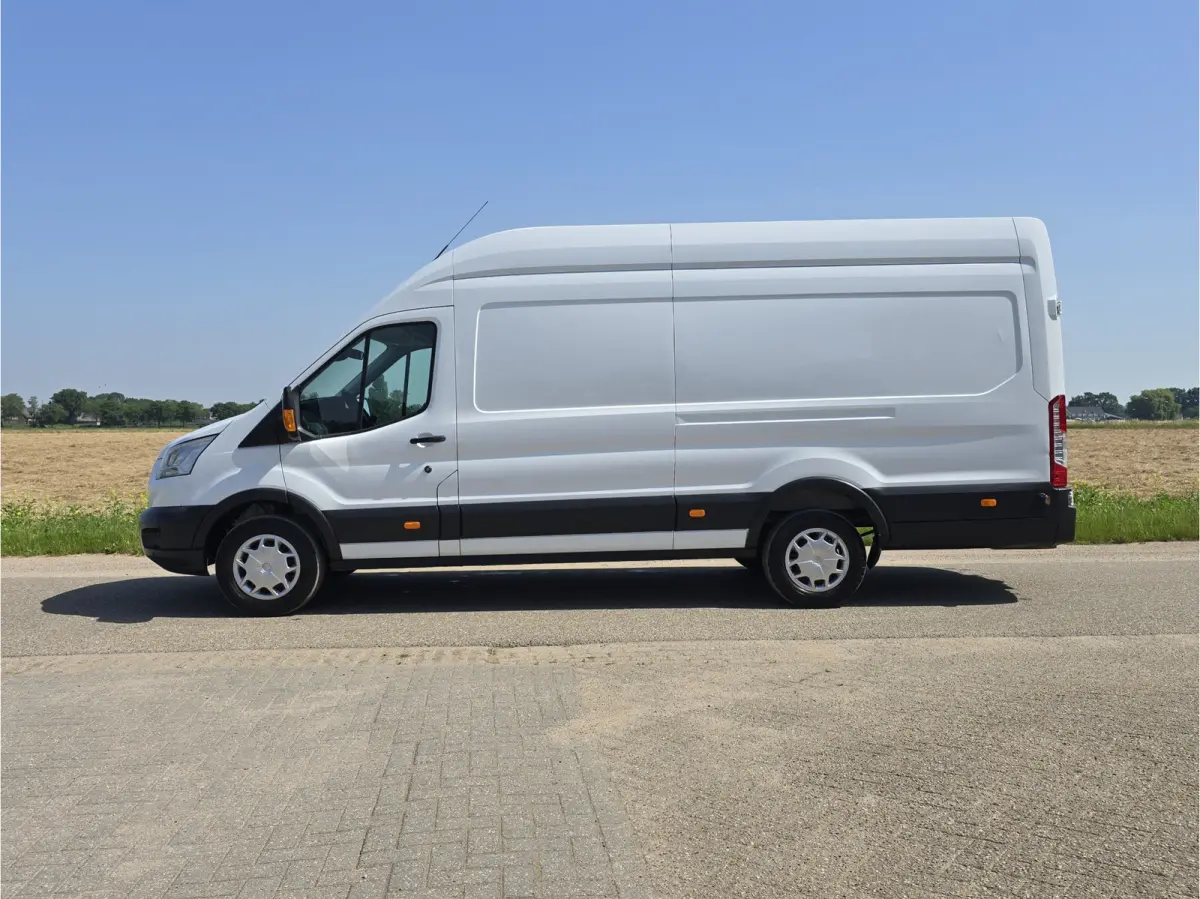 350 2.0 TDCI L4 H3 Trend - Euro 6 - 130 Pk - ParkeerCamera - Airco - Cruise Control
