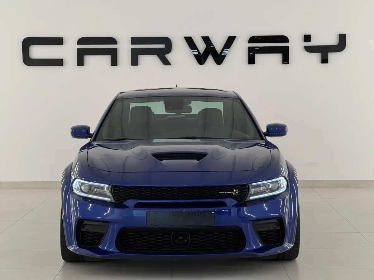 6.4 V8 392 SRT Scat Pack Widebody