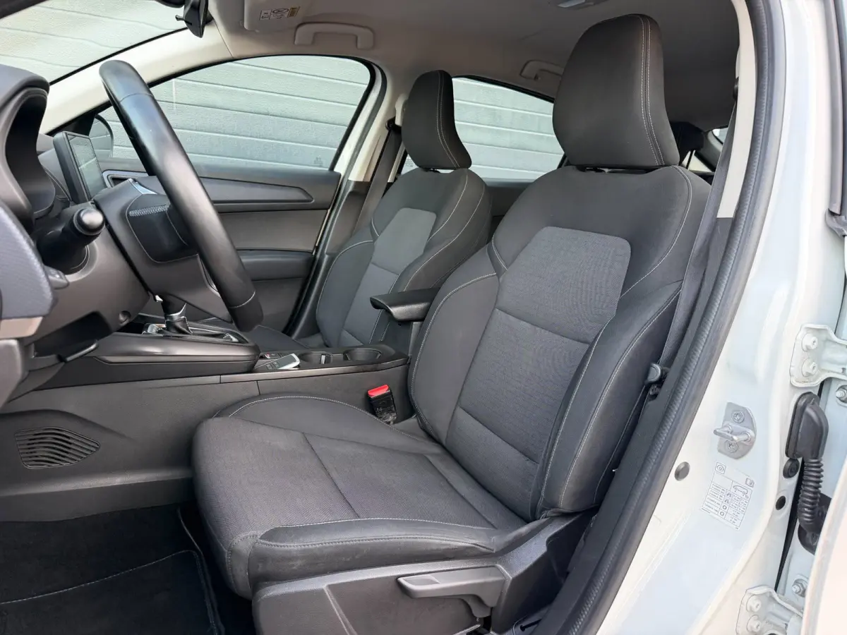 1.6 E-Tech Hybrid 145 Zen|NAP|AUTOMAAT|CAMERA