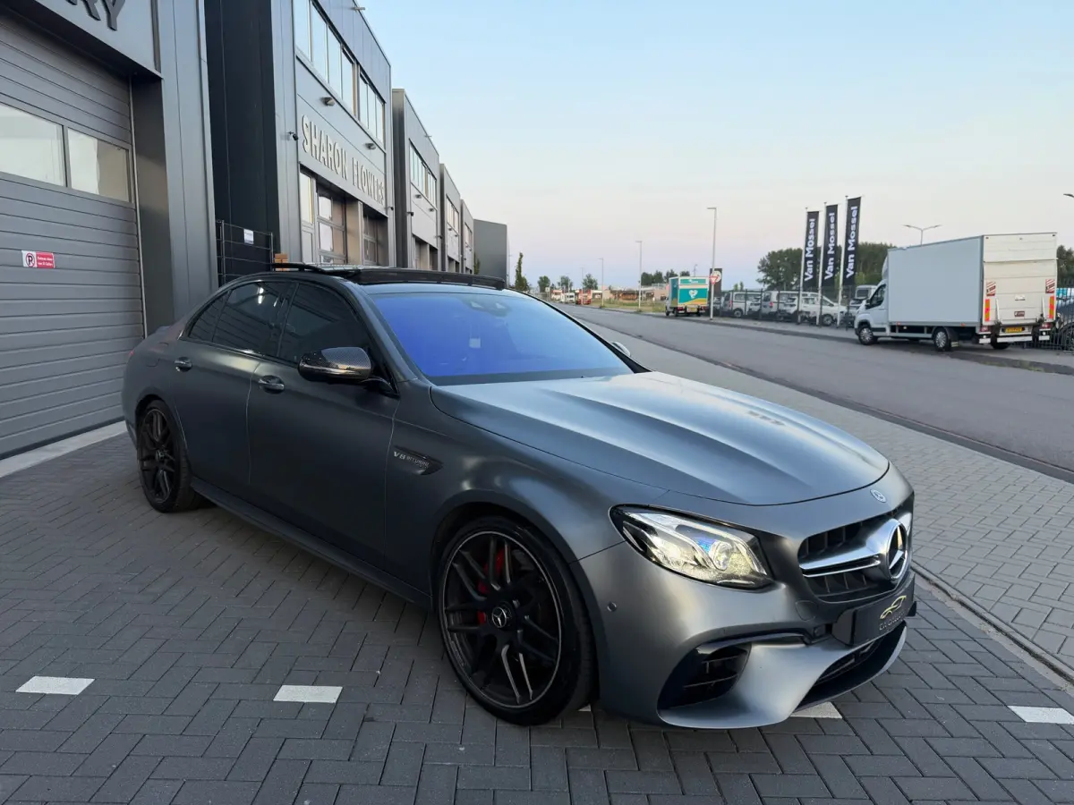 AMG E63 S 4MATIC+ Edition1 Carbon BOMVOL
