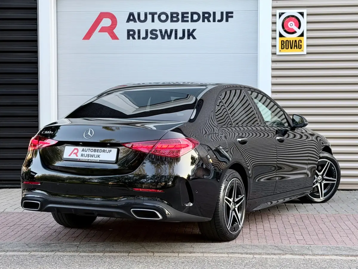 300 e AMG Line Camera/Trekhaak/Blindspot