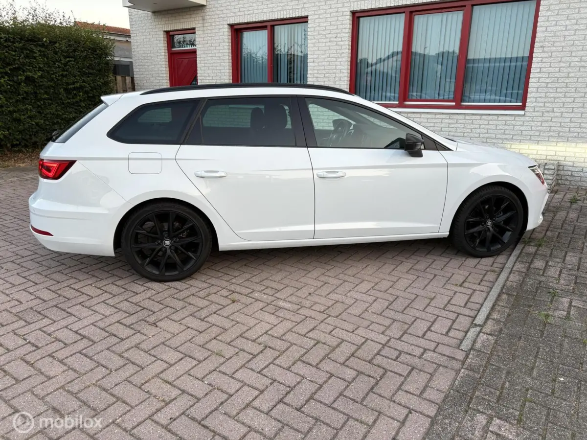1.5 TSI FR PANODAK/NAVI/BEATS AUDIO