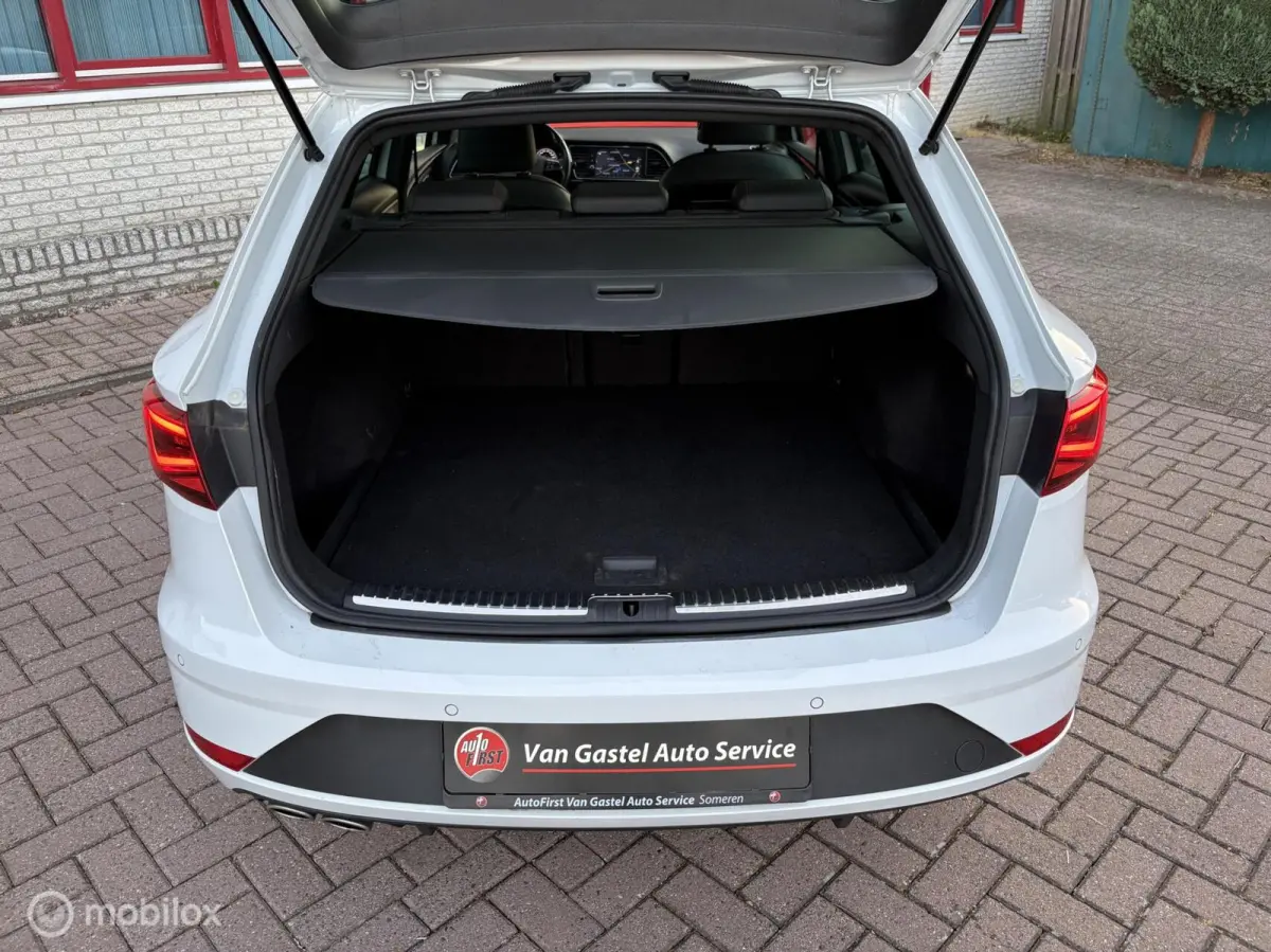 1.5 TSI FR PANODAK/NAVI/BEATS AUDIO