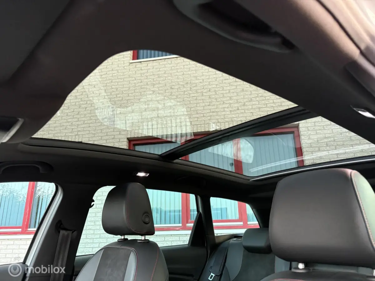 1.5 TSI FR PANODAK/NAVI/BEATS AUDIO