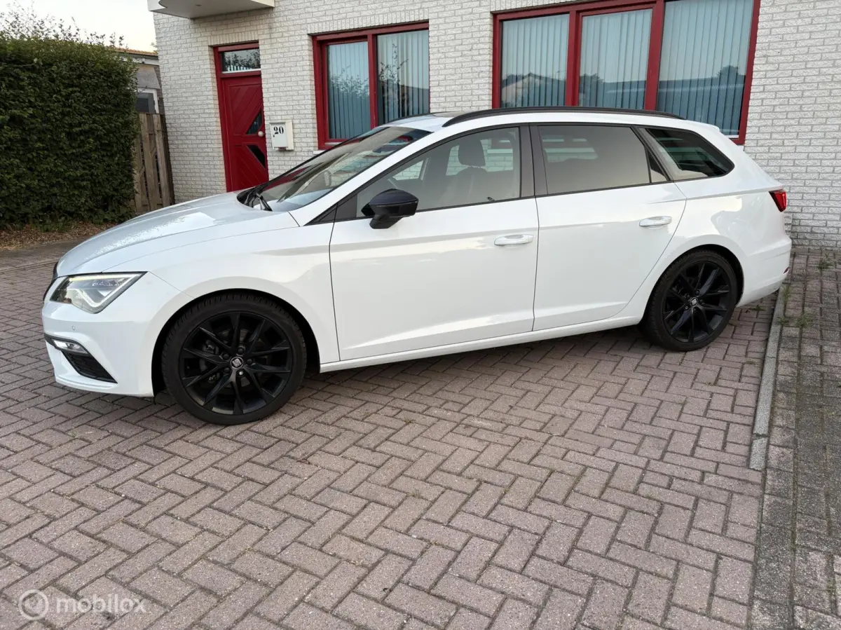 1.5 TSI FR PANODAK/NAVI/BEATS AUDIO