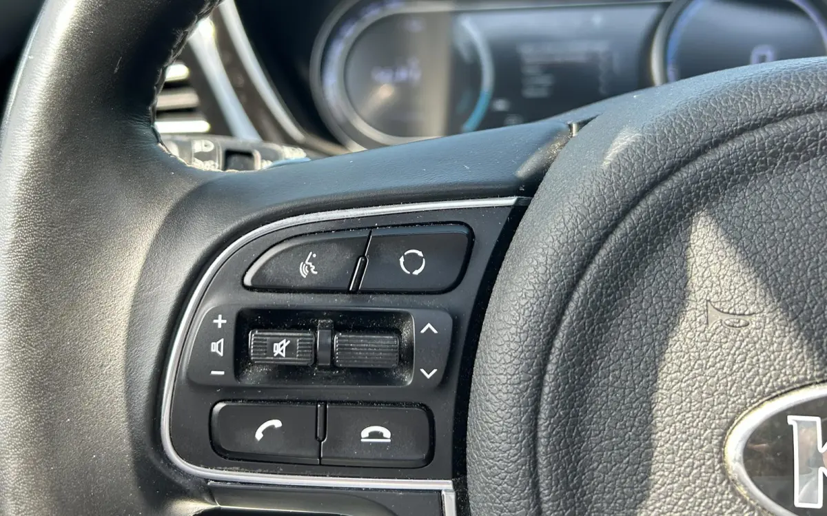 DynamicPlusLine 64 kWh | SOH 100% | 3 Fase | 1e Eigenaar! | NL AUTO | BTW AUTO (PRIJS INCLUSIEF BTW) | PANO | Achteruitrijcamera | Stoelverwarming | Stuurverwarming | 07-2026 Nieuwe Koeling 