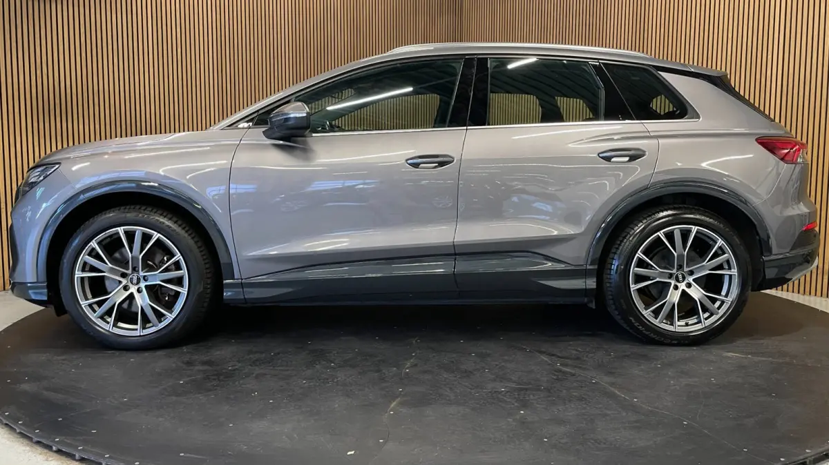 40 Advanced edition 77 kWh|88%SOH|20''LMV|ACC|APPLE CARPLAY|STOELVERWARMING|NAVIGATIE|NL-AUTO|NAP|1e EIG|INCL. BTW|