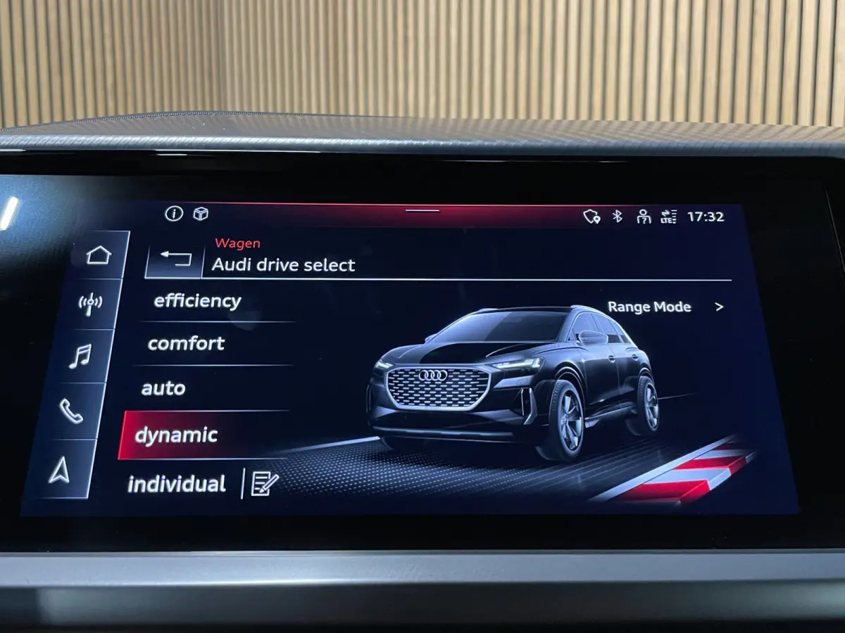 40 Advanced edition 77 kWh|88%SOH|20''LMV|ACC|APPLE CARPLAY|STOELVERWARMING|NAVIGATIE|NL-AUTO|NAP|1e EIG|INCL. BTW|
