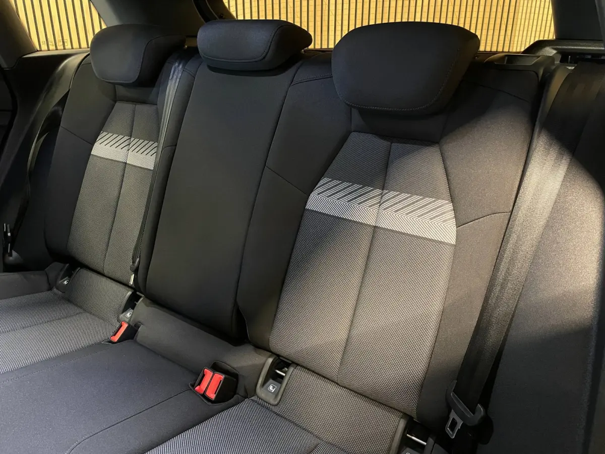 40 Advanced edition 77 kWh|88%SOH|20''LMV|ACC|APPLE CARPLAY|STOELVERWARMING|NAVIGATIE|NL-AUTO|NAP|1e EIG|INCL. BTW|
