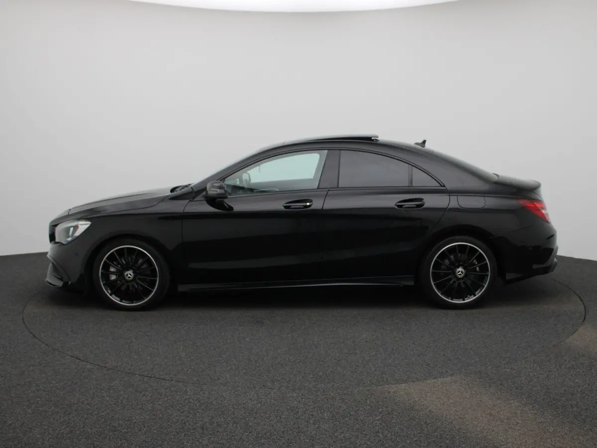 250 Sport 4MATIC Prestige AUTOMAAT | PANO | AMG | NAVIGATIE | CAMERA | CLIMA | CRUISE | LMV | LED | LEDER | PDC | 12 MAANDEN BOVAG GARANTIE |