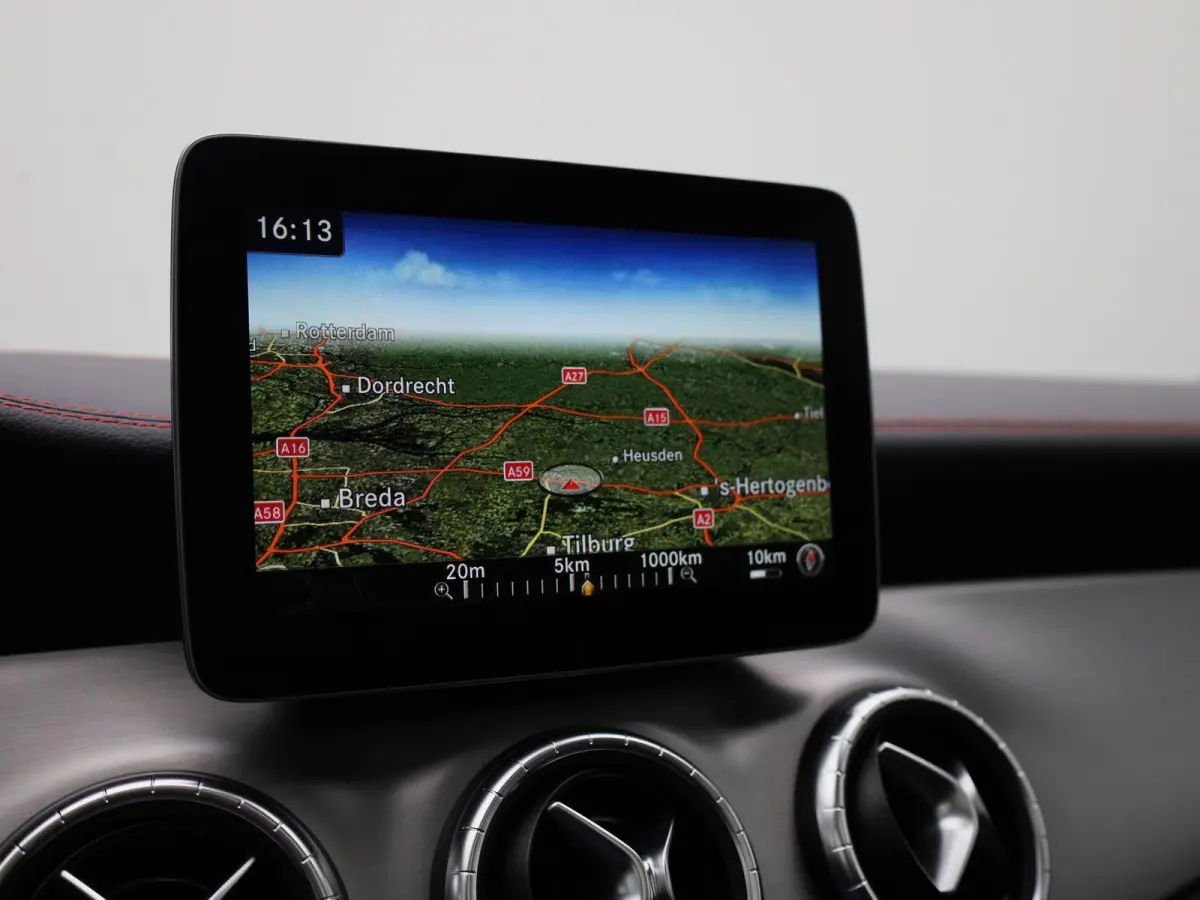 250 Sport 4MATIC Prestige AUTOMAAT | PANO | AMG | NAVIGATIE | CAMERA | CLIMA | CRUISE | LMV | LED | LEDER | PDC | 12 MAANDEN BOVAG GARANTIE |