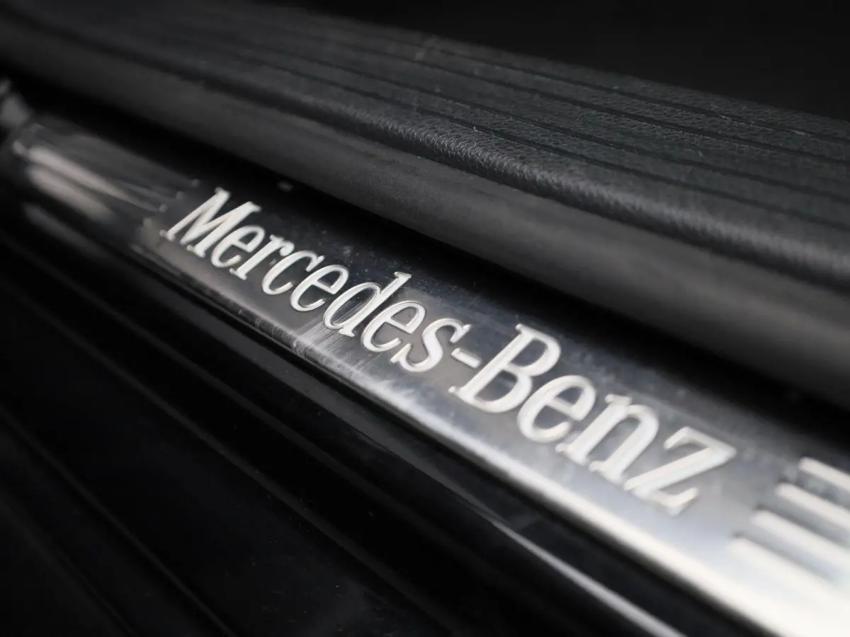250 Sport 4MATIC Prestige AUTOMAAT | PANO | AMG | NAVIGATIE | CAMERA | CLIMA | CRUISE | LMV | LED | LEDER | PDC | 12 MAANDEN BOVAG GARANTIE |