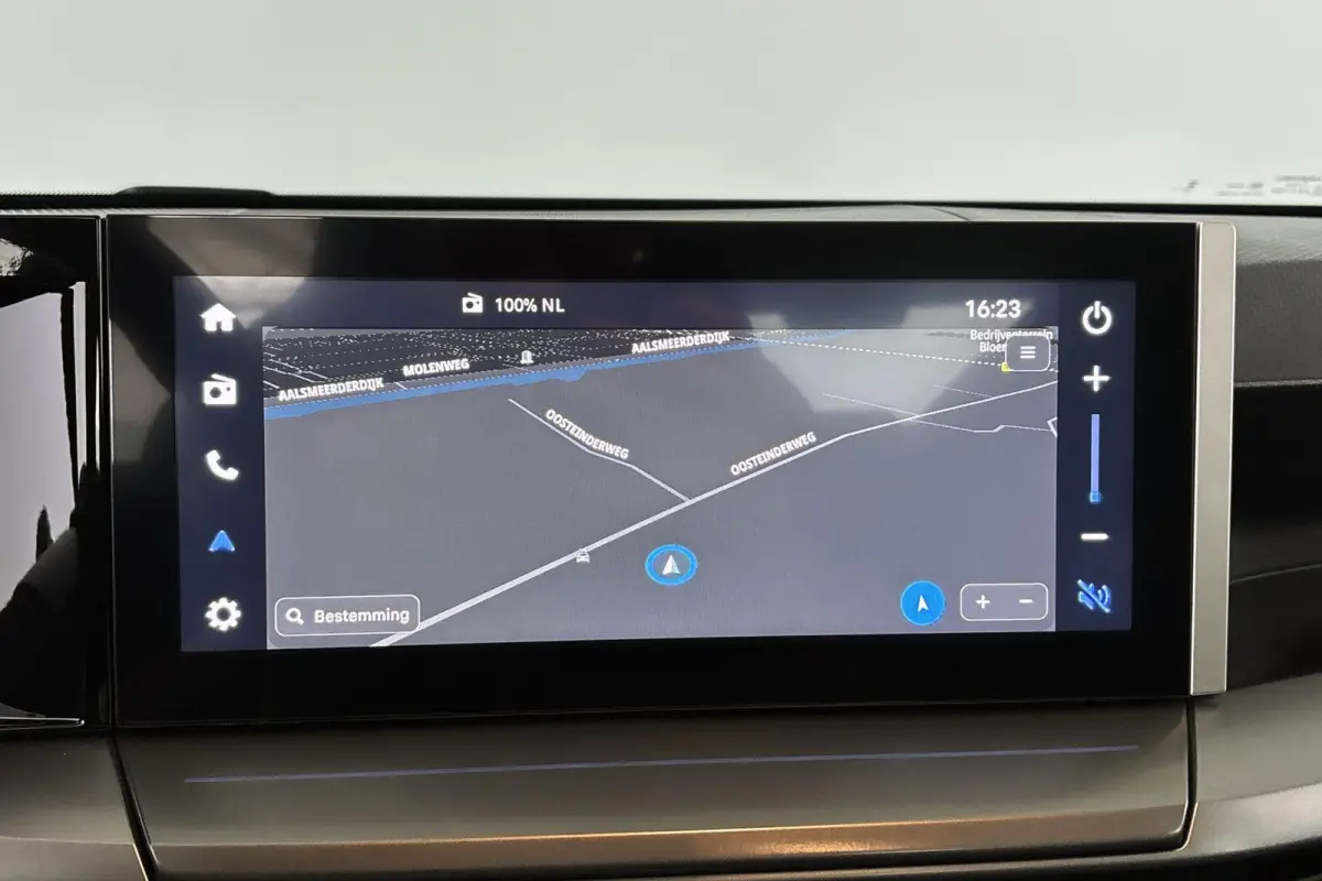 Edition 44 kWh Camera Apple CarPlay Navigatie