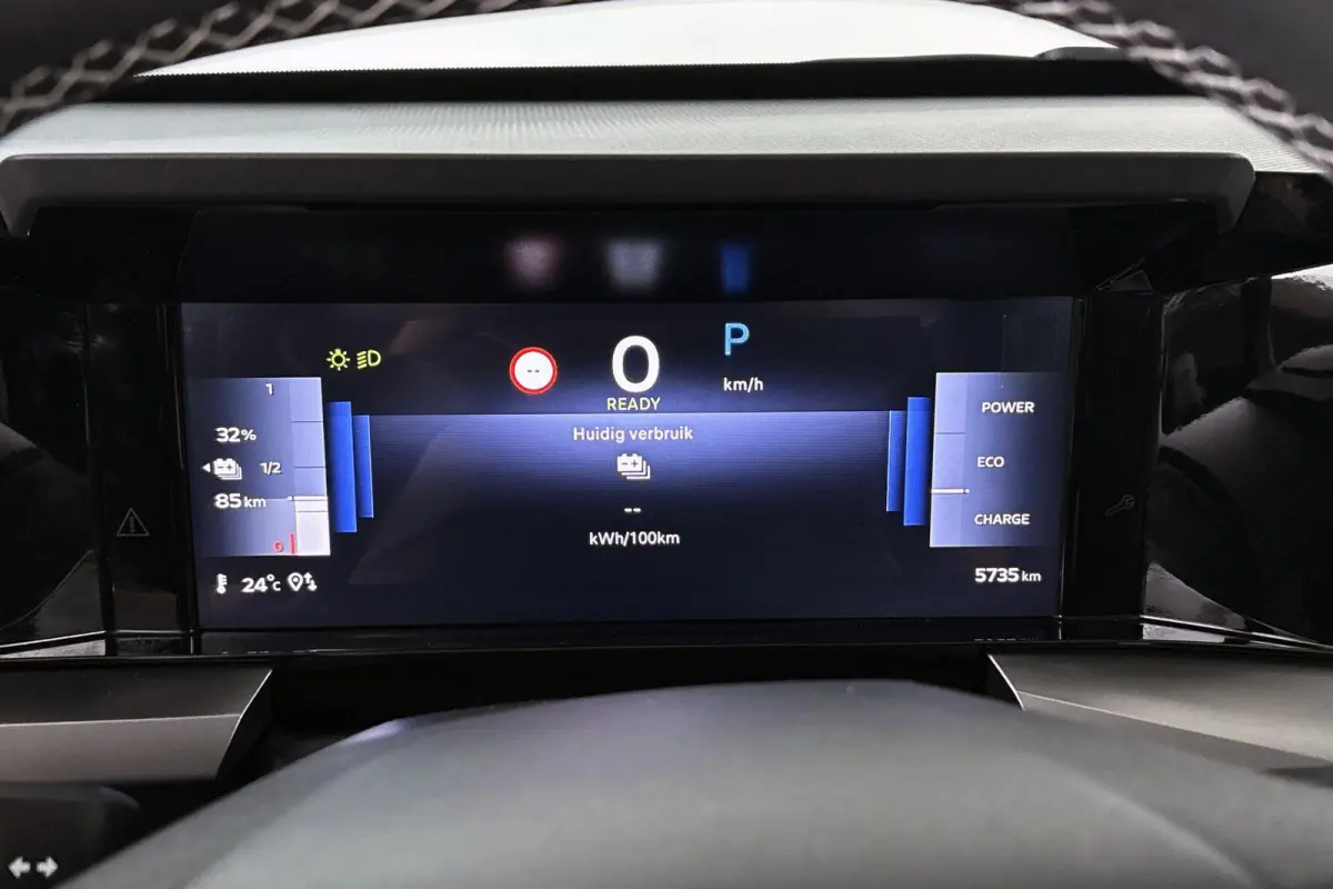 Edition 44 kWh Camera Apple CarPlay Navigatie