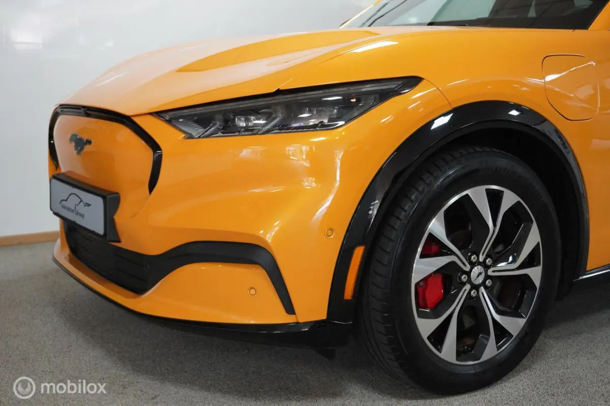 Premium AWD 75 kWh