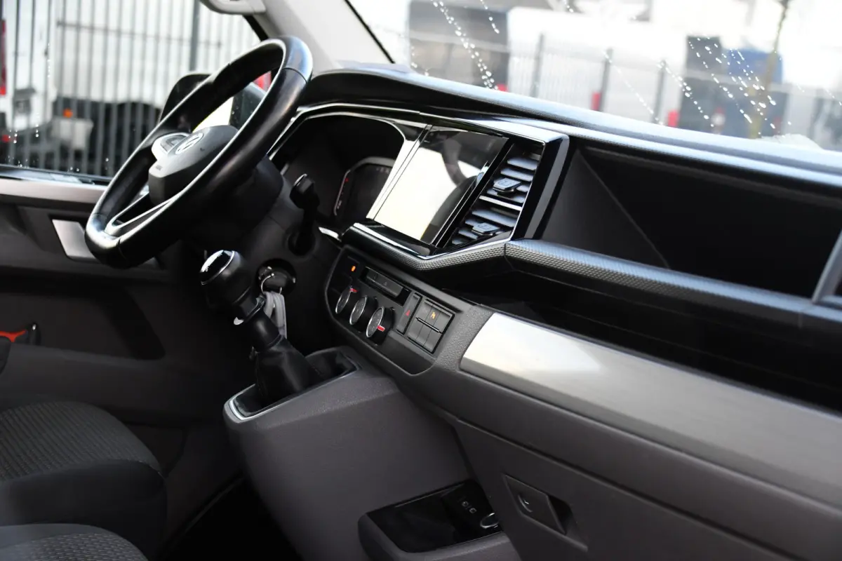 2.0 TDI L1H1 Bulli Virtual, Adaptieve Cruise, Carplay, 150PK, Sensoren, NAVI, LED, UNIEK!