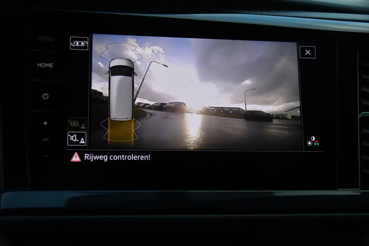 2.0 TDI L1H1 Bulli Virtual, Adaptieve Cruise, Carplay, 150PK, Sensoren, NAVI, LED, UNIEK!