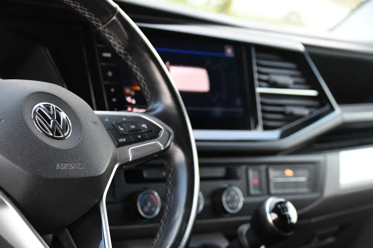 2.0 TDI L1H1 Bulli Virtual, Adaptieve Cruise, Carplay, 150PK, Sensoren, NAVI, LED, UNIEK!
