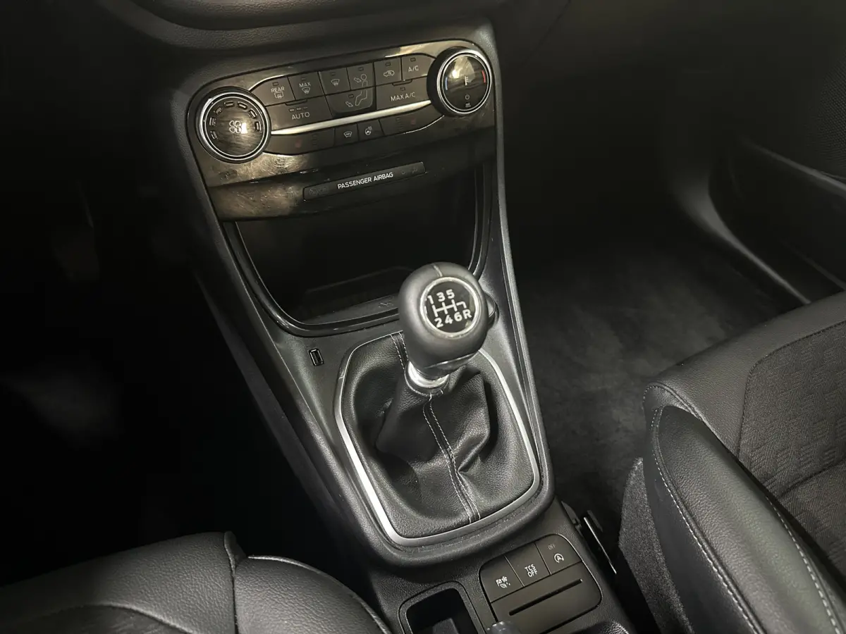 1.0 EcoBoost Titanium | Comfort- Winter pack |