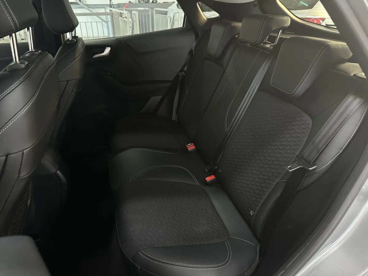 1.0 EcoBoost Titanium | Comfort- Winter pack |