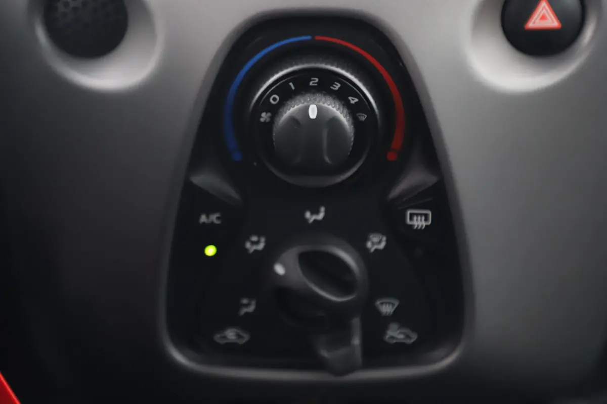 1.0 e-VTi Active NAP! Airco Radio Bluetooth Elektrische Ramen