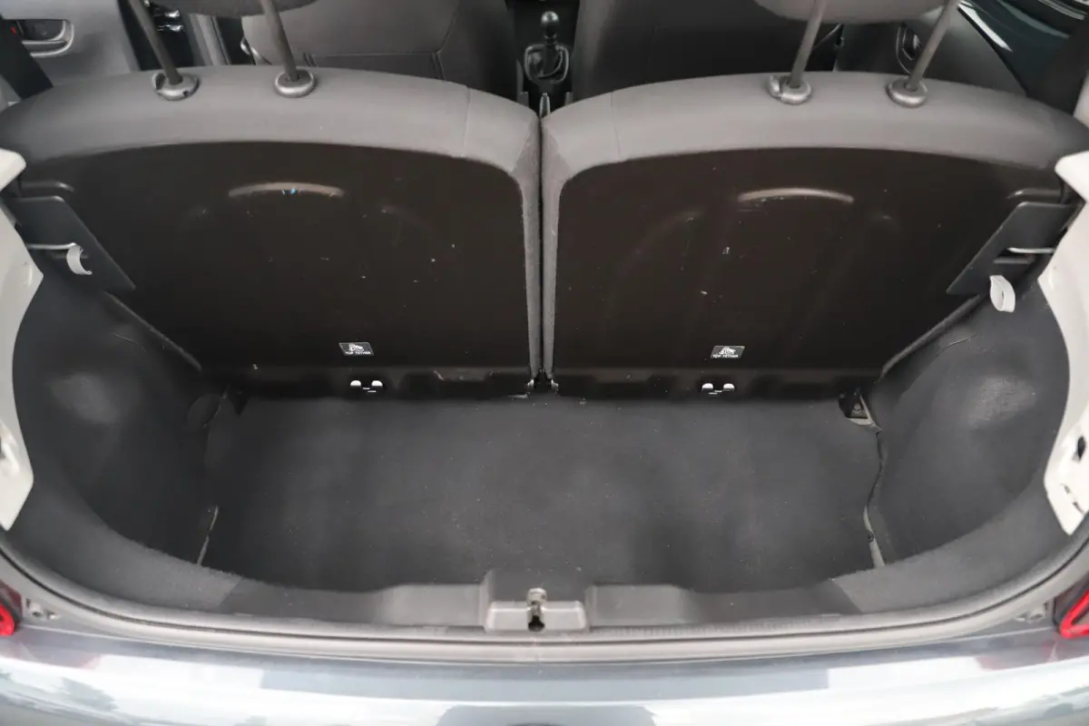 1.0 e-VTi Active NAP! Airco Radio Bluetooth Elektrische Ramen