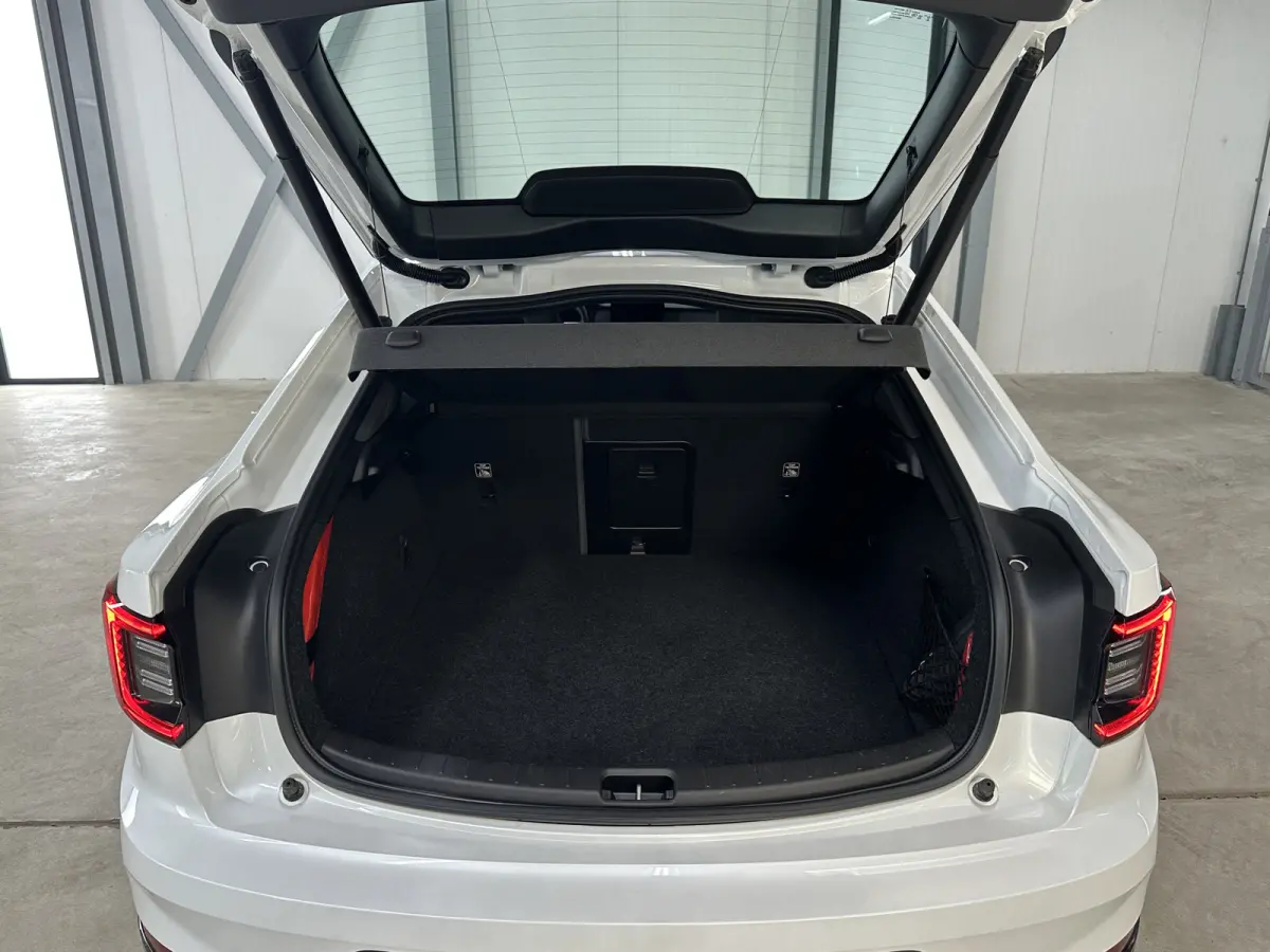 Standard Range Single Motor 63kWh