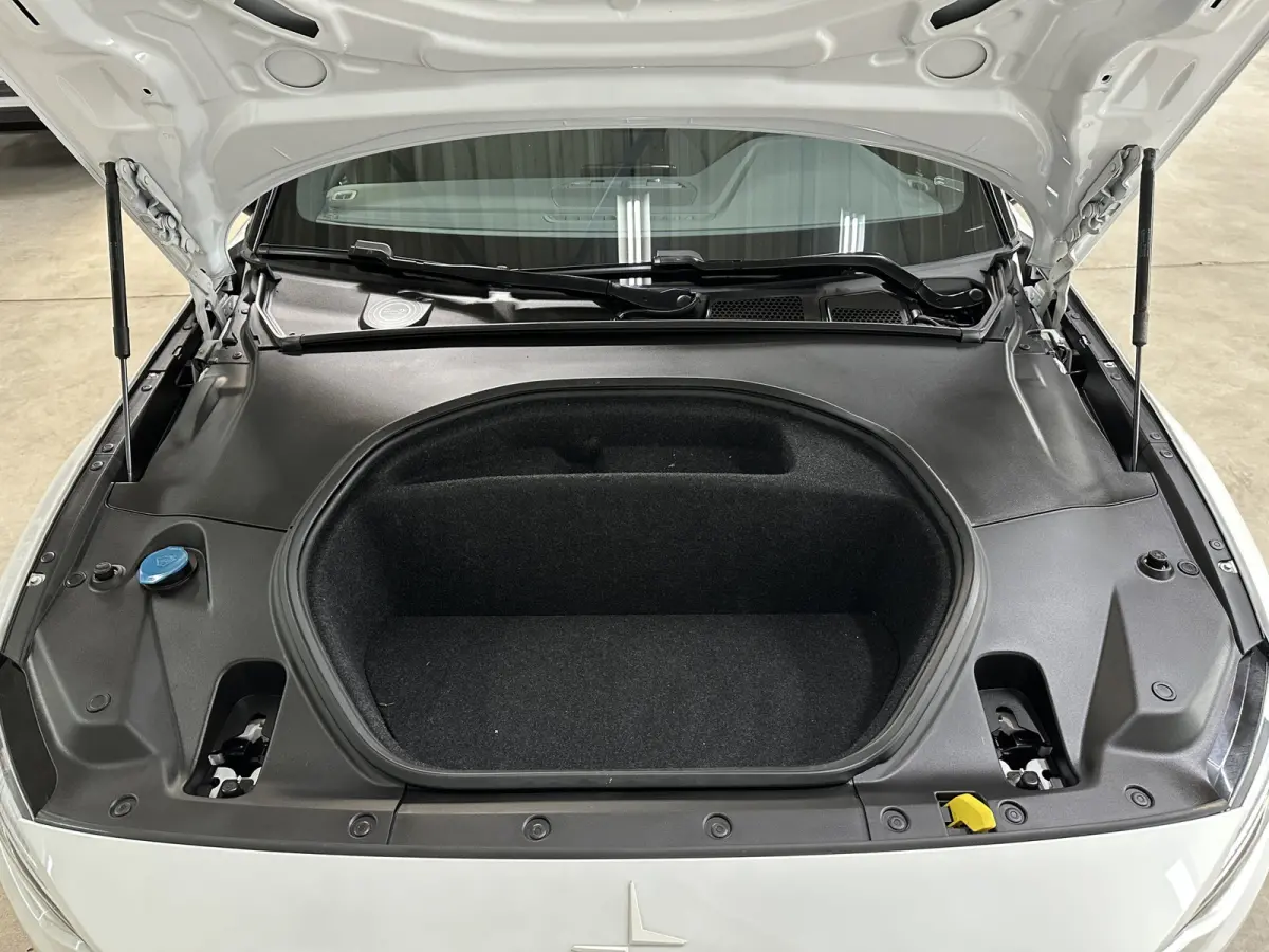 Standard Range Single Motor 63kWh