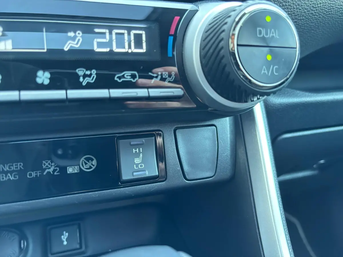2.5 Hybrid Executive ✅ Pano ✅ Leder ✅ 360Cam