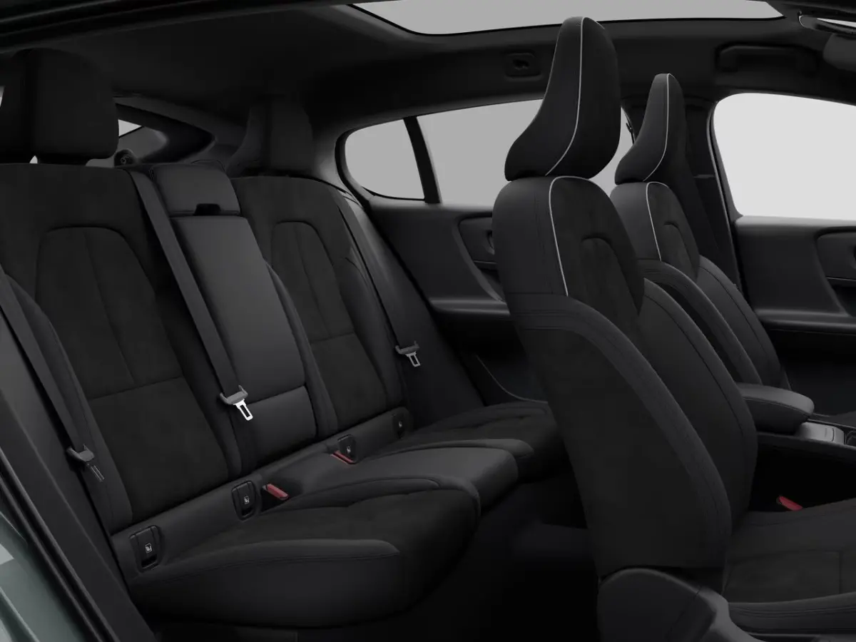Twin Motor Ultra Europa 82 kWh | Achterbank verwarmd | Apple Carplay/Android Auto|telefoonintegratie premium | Comfortstoel(en)