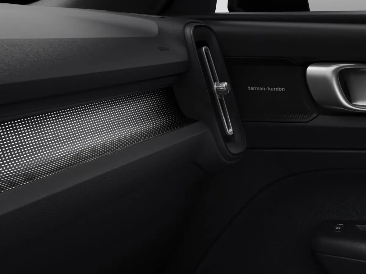 Twin Motor Ultra Europa 82 kWh | Achterbank verwarmd | Apple Carplay/Android Auto|telefoonintegratie premium | Comfortstoel(en)