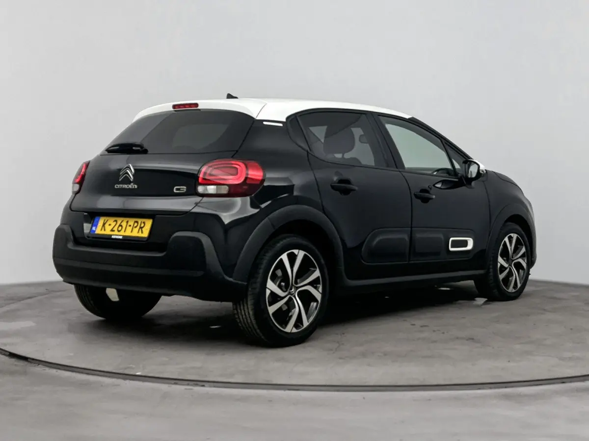 110pk Shine | 1ste eigenaar | Camera | LED lampen | 17"LMV | Navigatie | Climate | AUTOMAAT | Armsteun