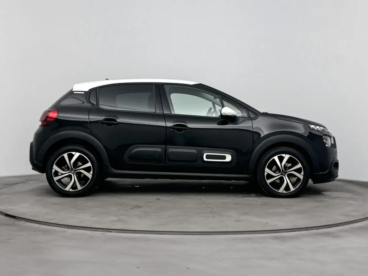 110pk Shine | 1ste eigenaar | Camera | LED lampen | 17"LMV | Navigatie | Climate | AUTOMAAT | Armsteun
