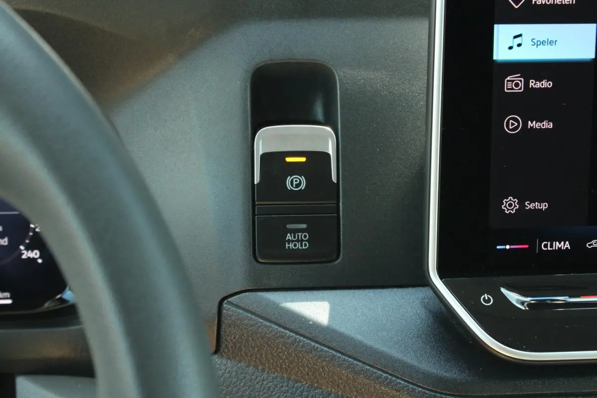 35 2.0 TDI 140pk L4 DC Trendline | Open Laadbak | 7-zits | Cruise Control | Apple Carplay